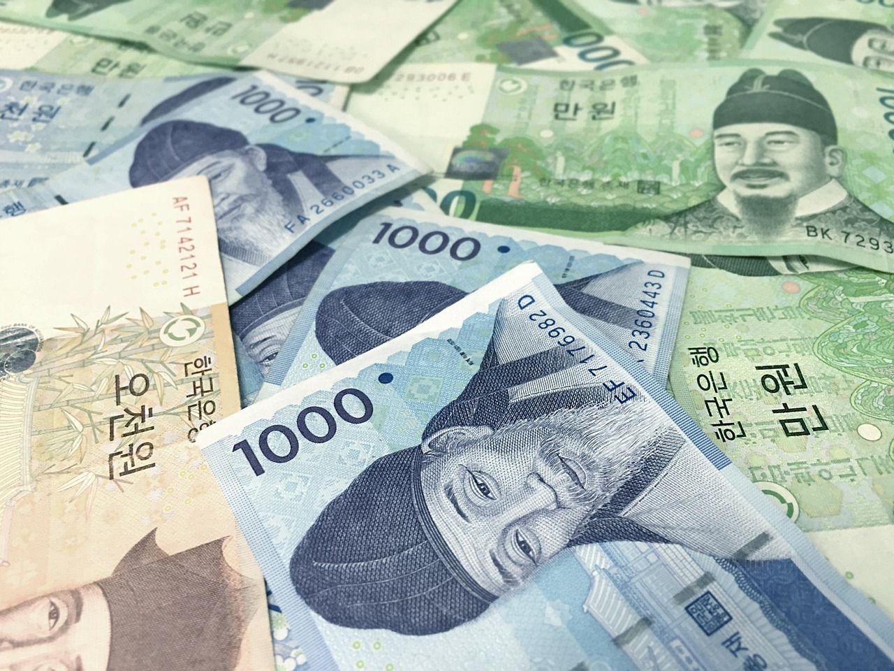 お金の使い方を学ぶために小学生が実践すべき方法は？
